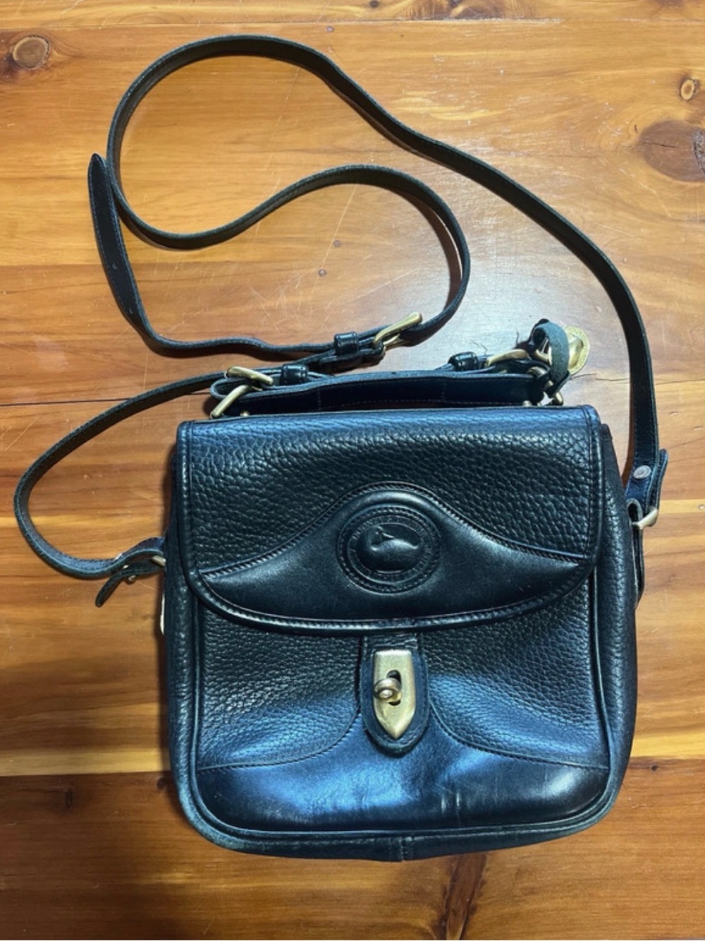 Vintage Dooney & Bourke Black Leather Crossbody Carrier Bag